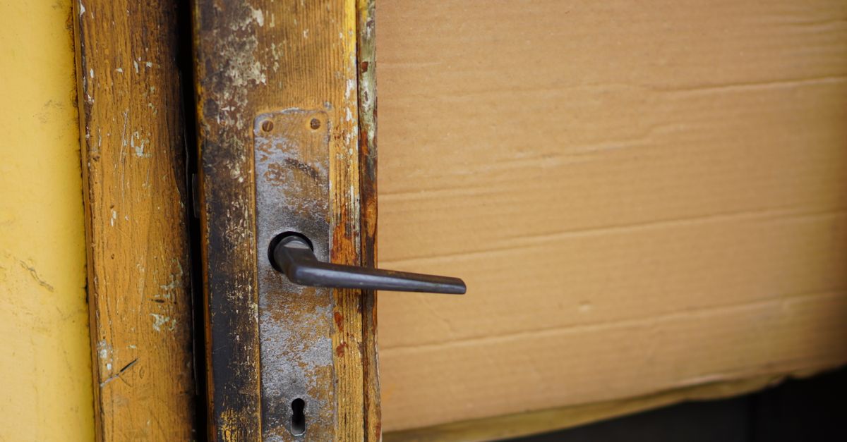 What the Mortise Lock Replacement Process Looks Like On-Site — Alpharetta Locksmith Key